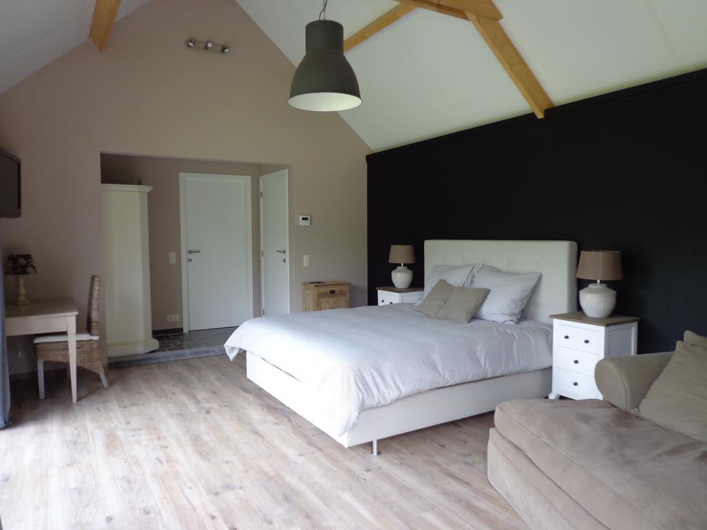 B&B Fragaria Hoogstraten Oda fotoğraf